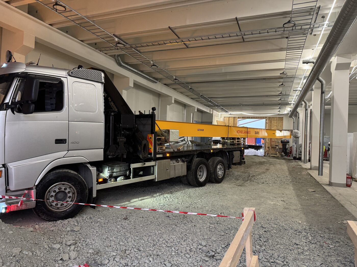 Transport av Konecranes traversekran